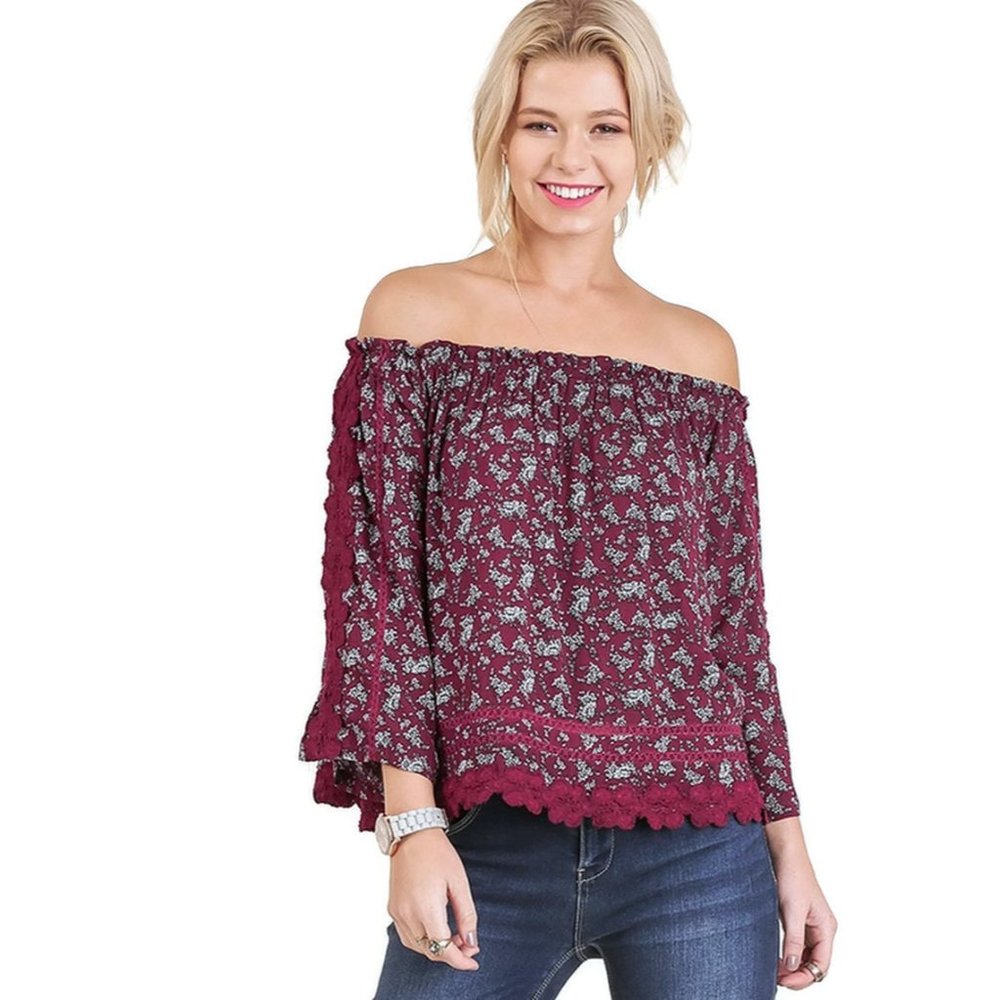 Umgee Floral & Lace Top, Raspberry - Picture 1 of 4